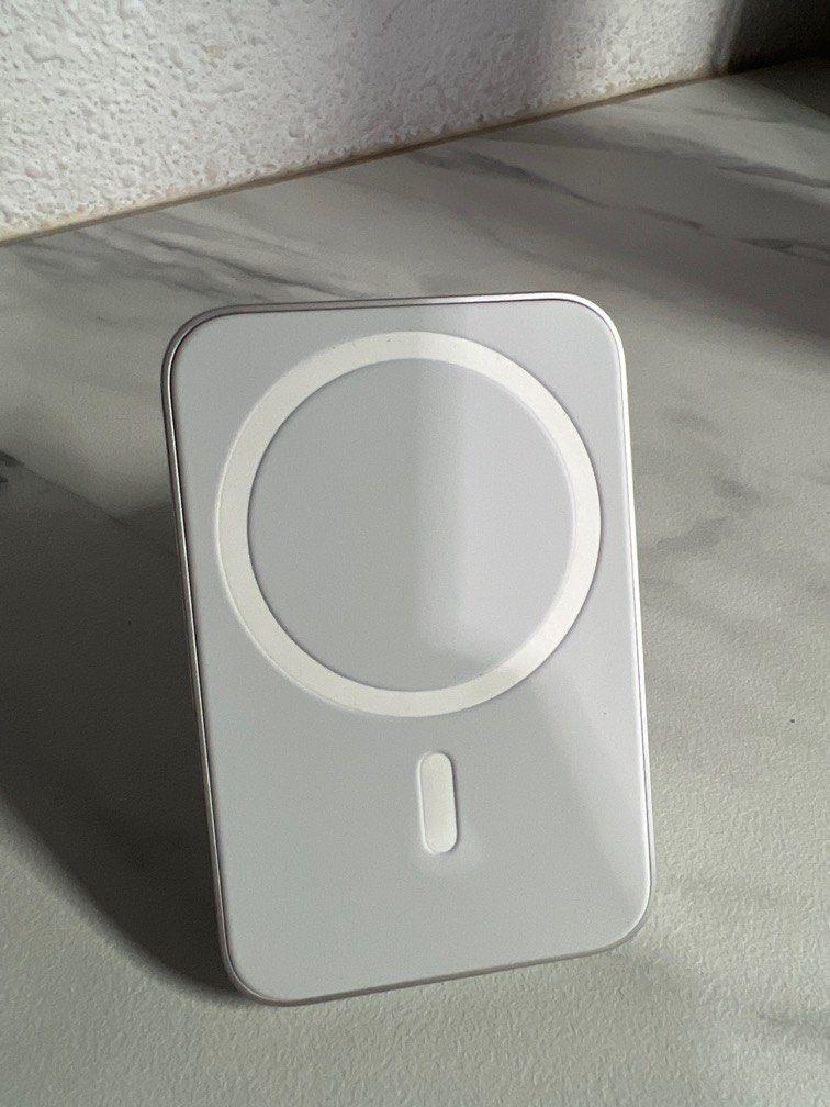 Belkin Car Vent Mount Pro (Magsafe), Mobile Phones & Gadgets, Mobile