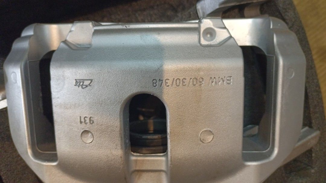 BMW F10 5 Series BrakeKit (Certified Refurbished), Auto Accessories on