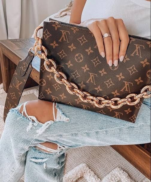 Louis Vuitton Toiletry 26 (How to Convert to Crossbody) & What