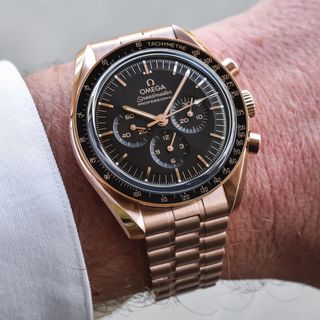 (Category: ) located in . Submitted by watchhoarder (Listing ID 1198485287, Image 1). Description: .