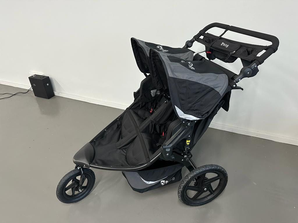 Bob revolution flex best sale duallie 2015