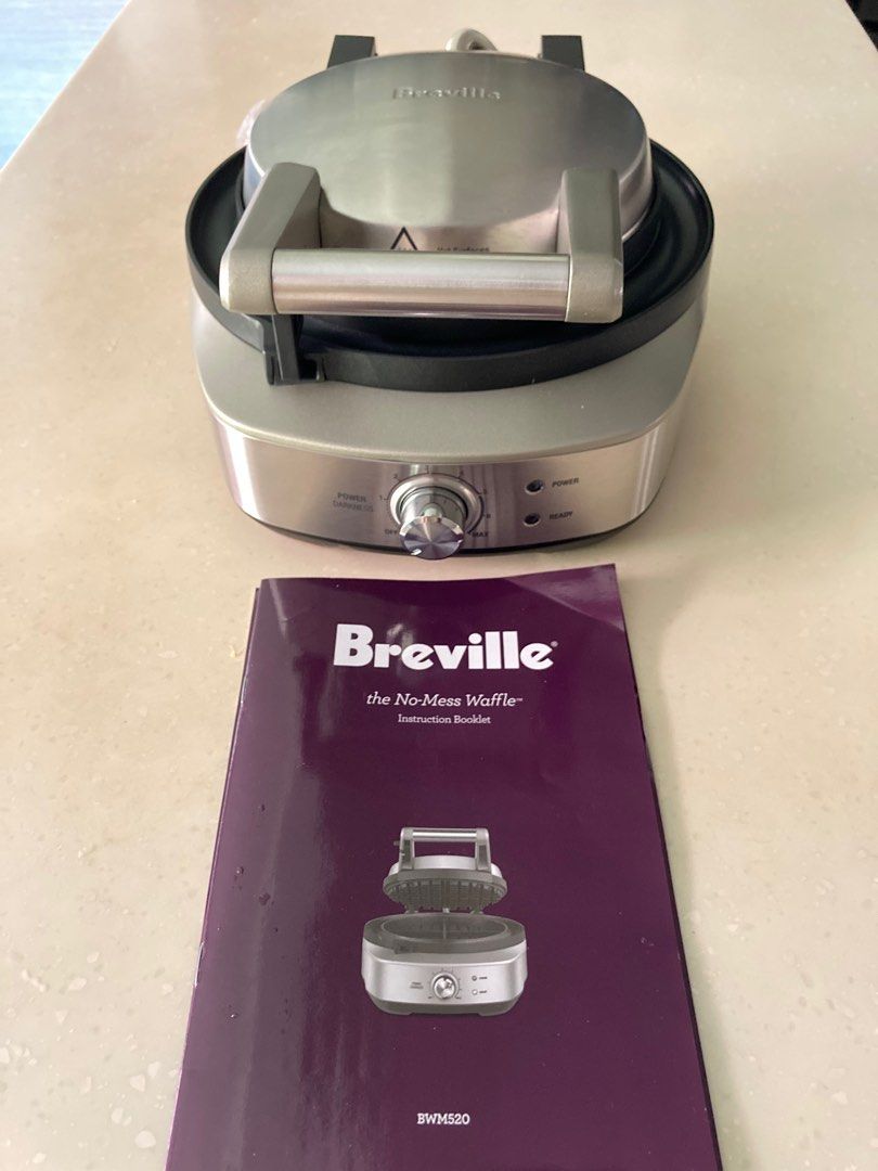 breville the no mess waffle