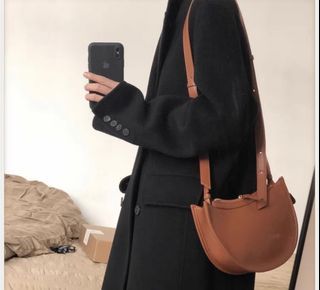 Brown leather dumpling bag