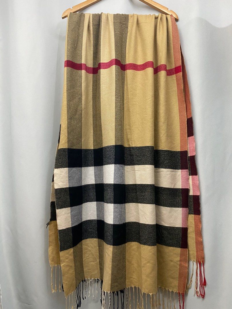 Burberry scarf tag deals