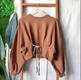 CROP SWEATSHIRT