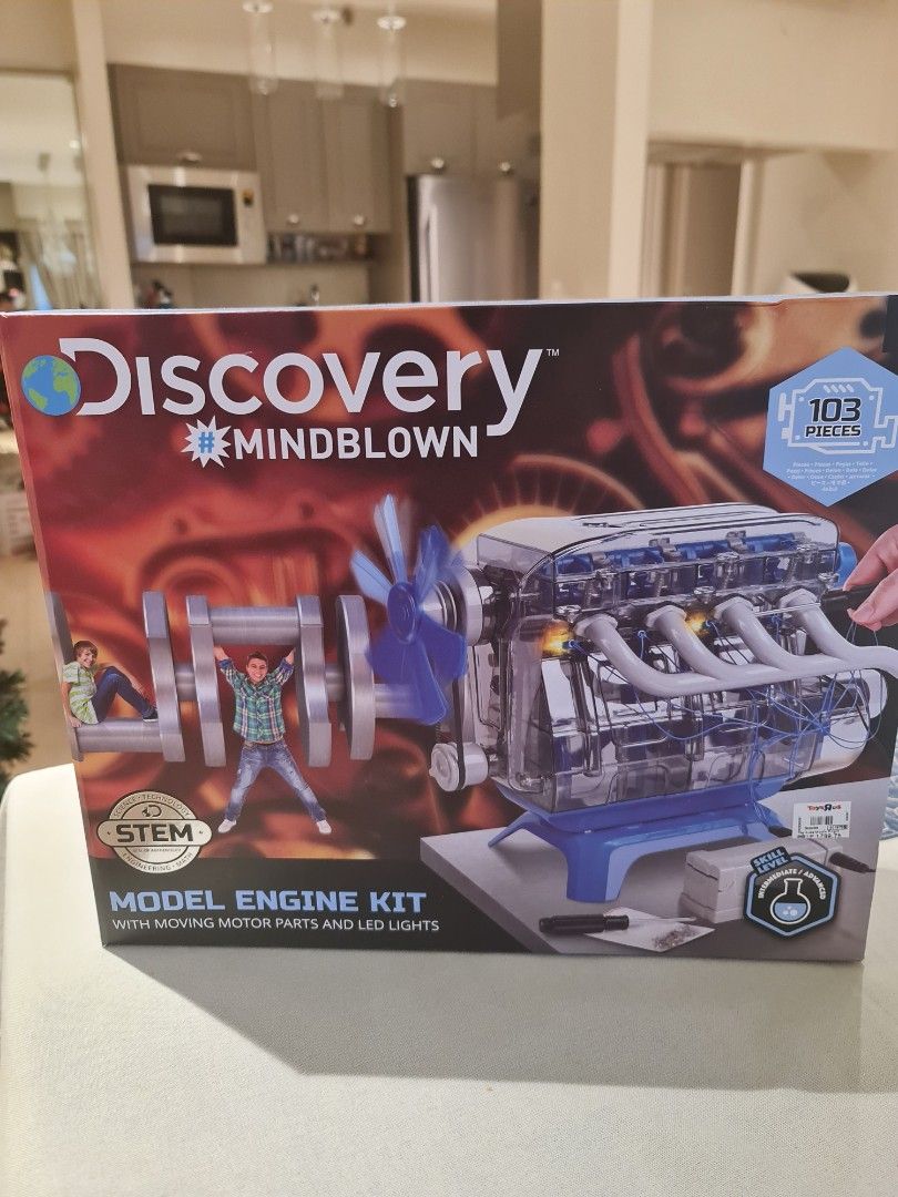 Discovery Model Engine Kit "STEM" Seal 103 Pieces, Hobbies & Toys, Toys