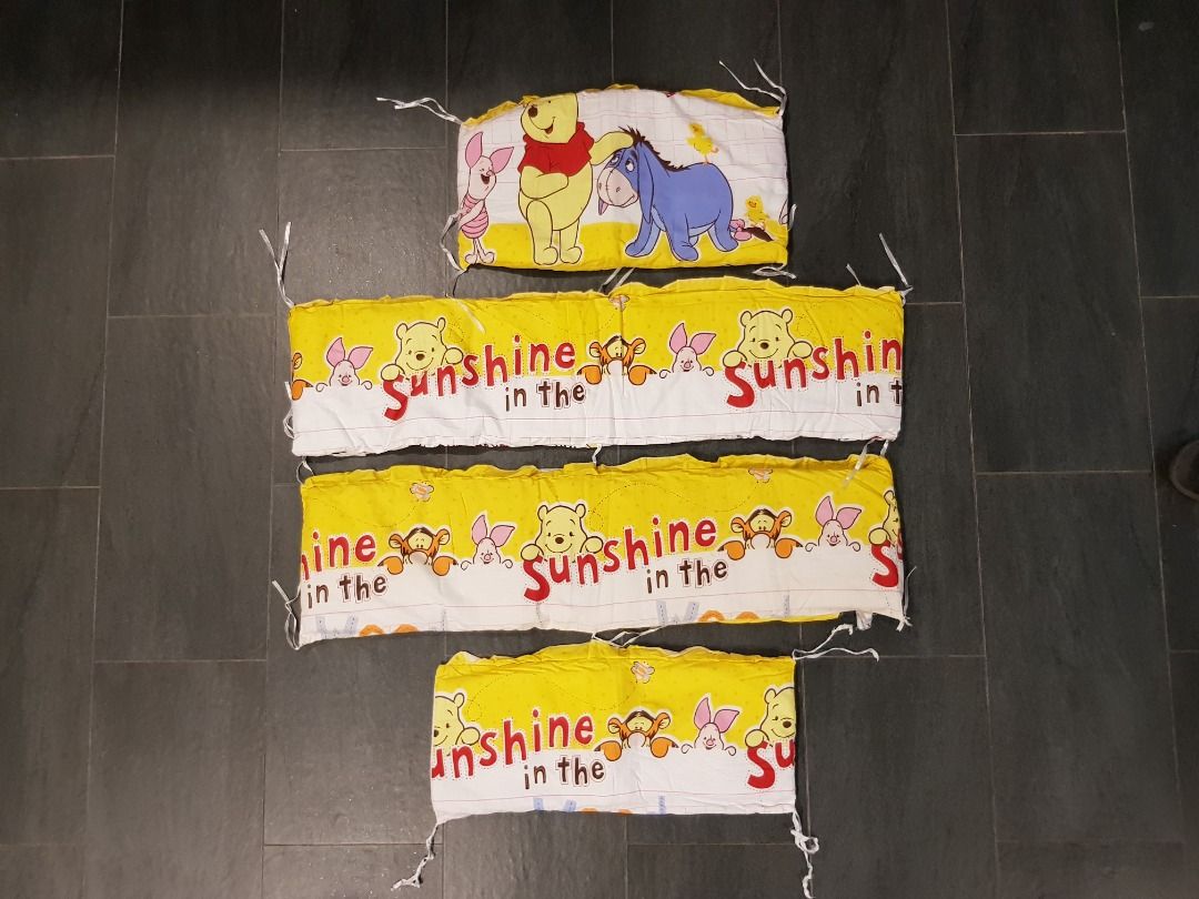 Disney Winnie the Pooh Baby Cot & Crib Safety Bumper Pad / Bed