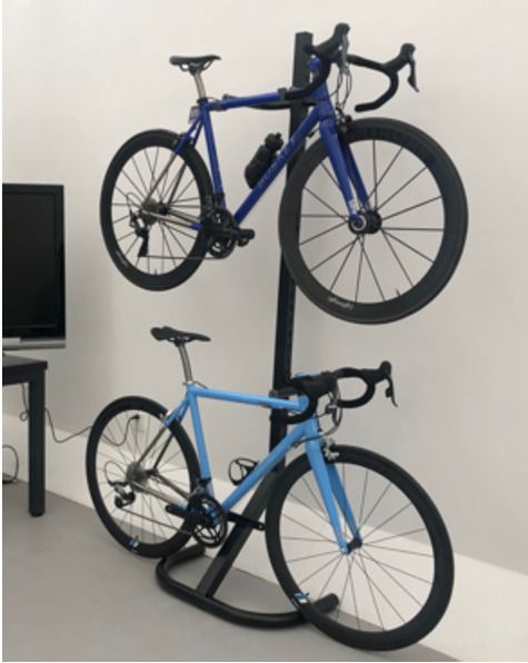Dual online bike stand
