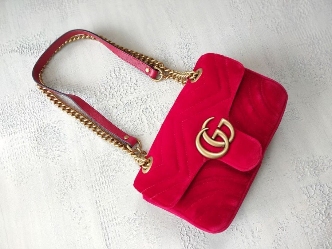 Fast Sale Last 1pcs, New, Gucci Marmont Mini 22cm In Suede Velvet In  Red Ghw, With receipt store, •Nett, •Exclude ongkir 💜