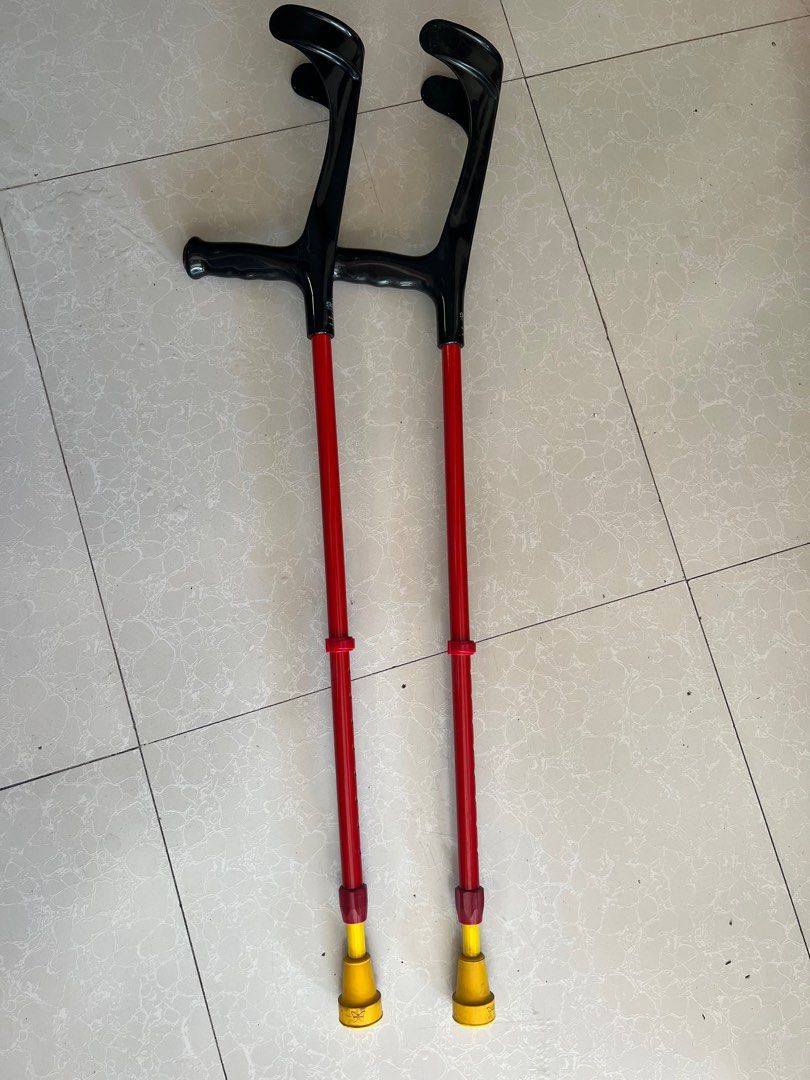 FOREARM CRUTCHES, Health & Nutrition, Assistive & Rehabilatory Aids