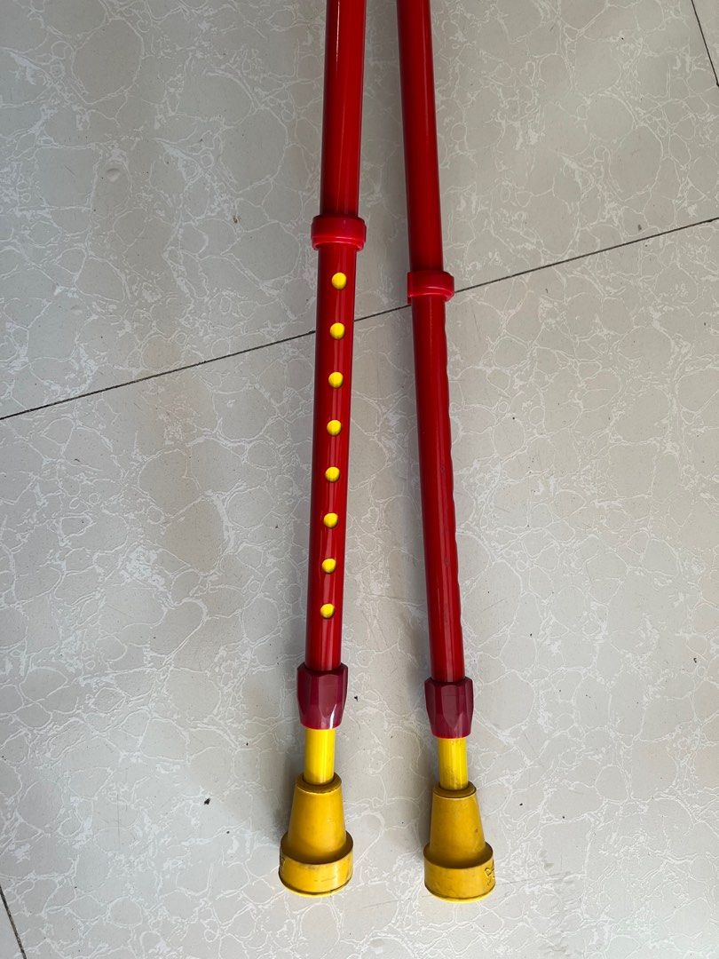 FOREARM CRUTCHES, Health & Nutrition, Assistive & Rehabilatory Aids