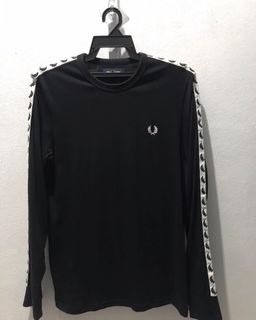 (Category: ) located in . Submitted by green.thrifstore (Listing ID 1198551565, Image 1). Description: .