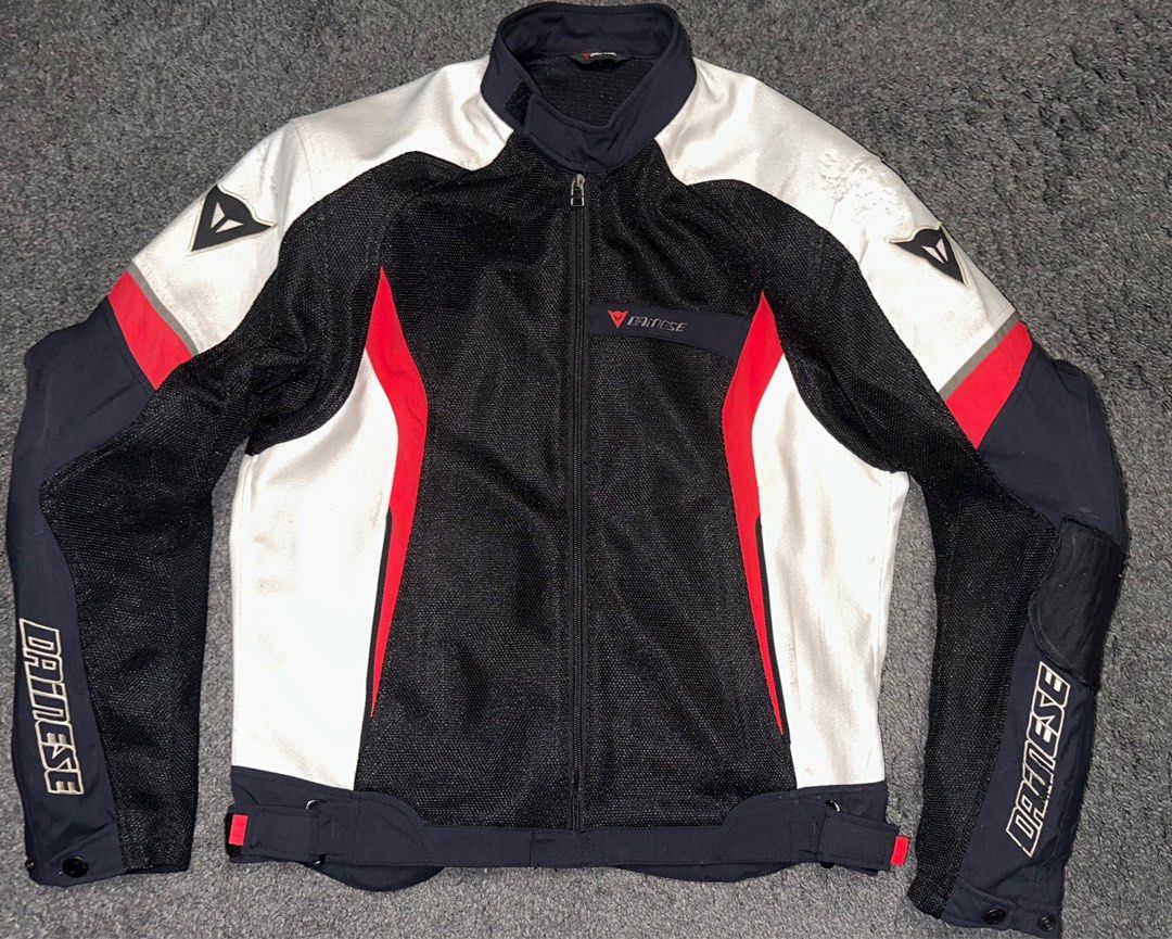 Free Giveaway Dainese White Jacket Upon PURCHASE of Dainese Green