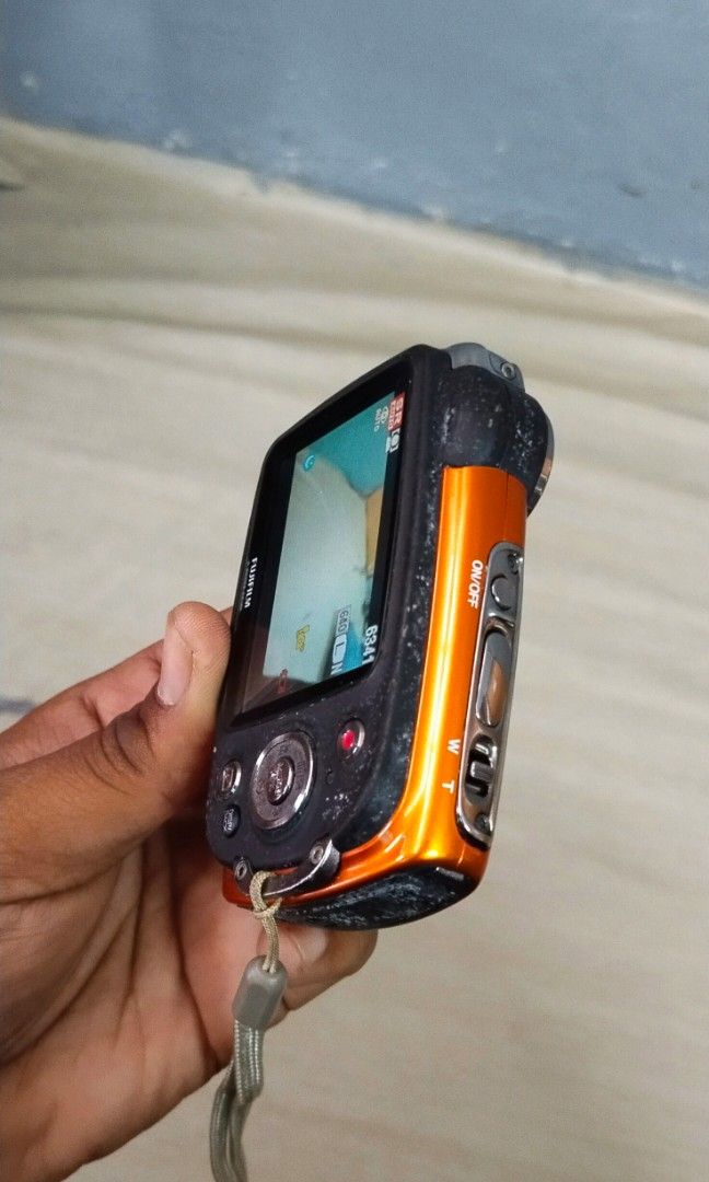 Fujifilm XP waterproof, Photography, Cameras on Carousell