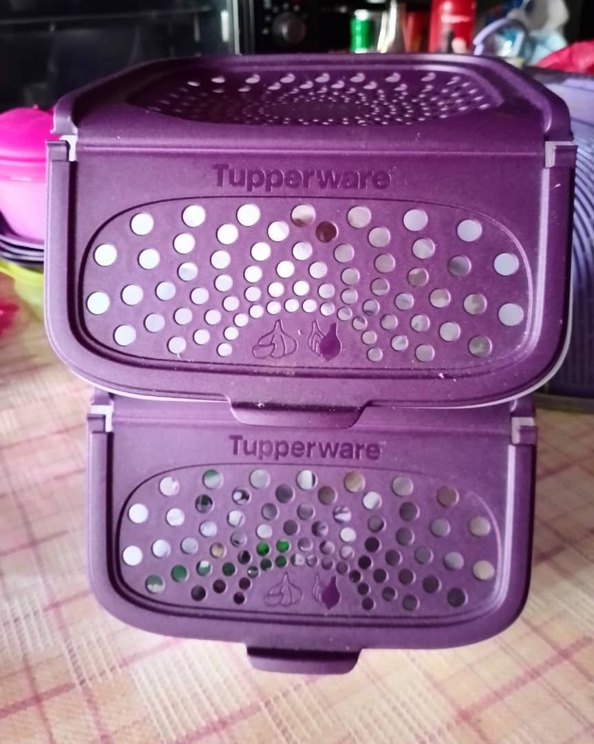 Garlic keeper, Furniture & Home Living, Kitchenware & Tableware, Food