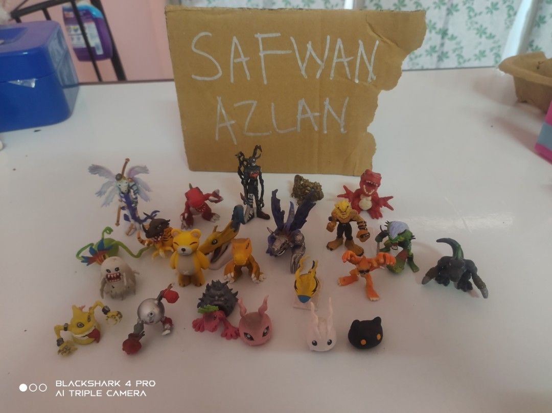 Gashapon digimon vol 2 vol 3 vol 7 vol 8