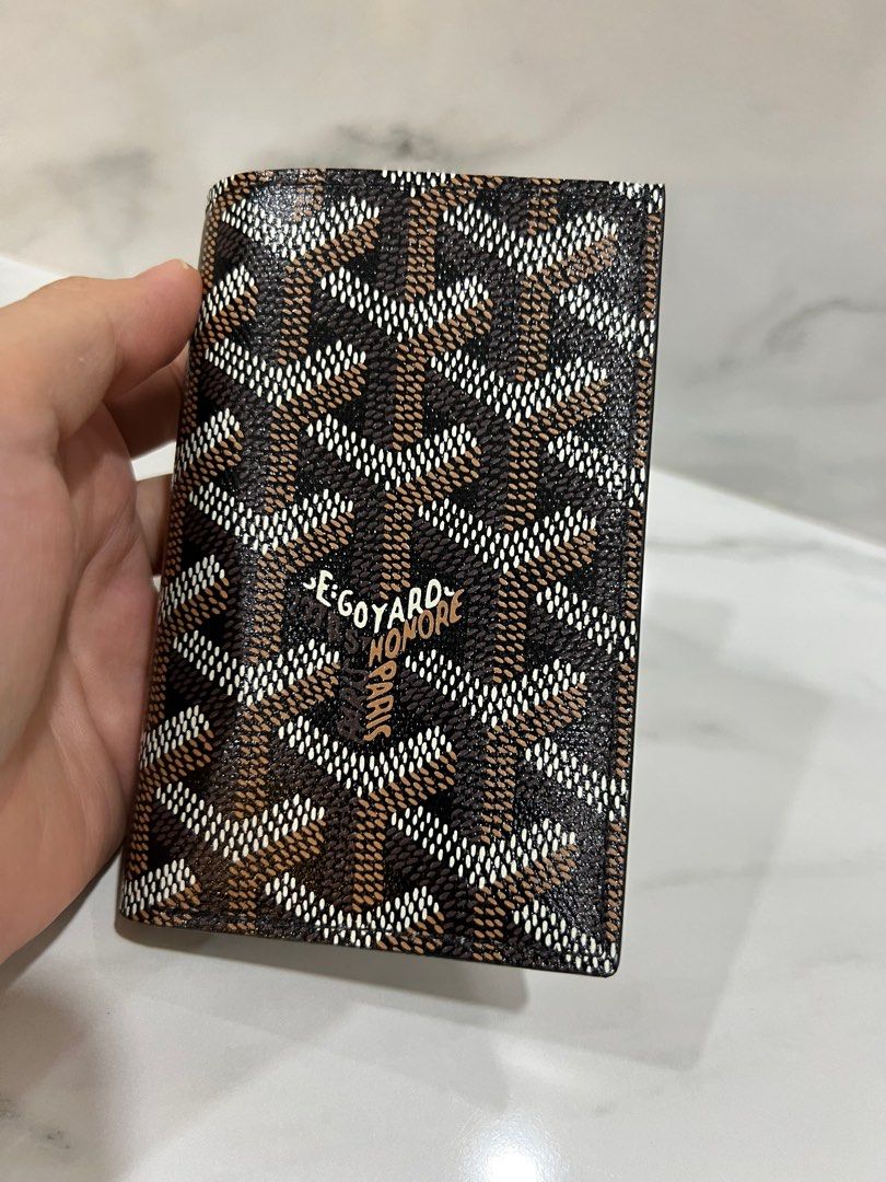 Brand New] Goyard Saint Pierre Wallet, Men's Fashion, Watches &  Accessories, Wallets & Card Holders on Carousell