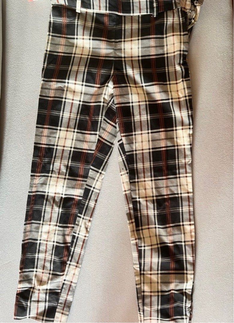 H&M Burberry inspired pants, Women's Fashion, Bottoms, Jeans & Leggings on  Carousell