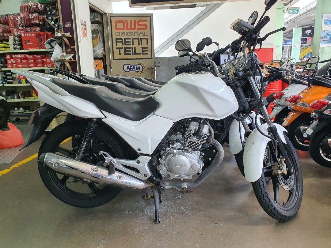 Honda CB125 for sale. Roy 9877 9412, Motorcycles, Motorcycles for Sale