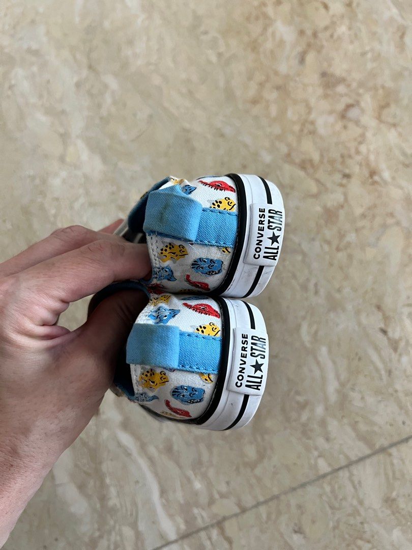 infant converse size 8