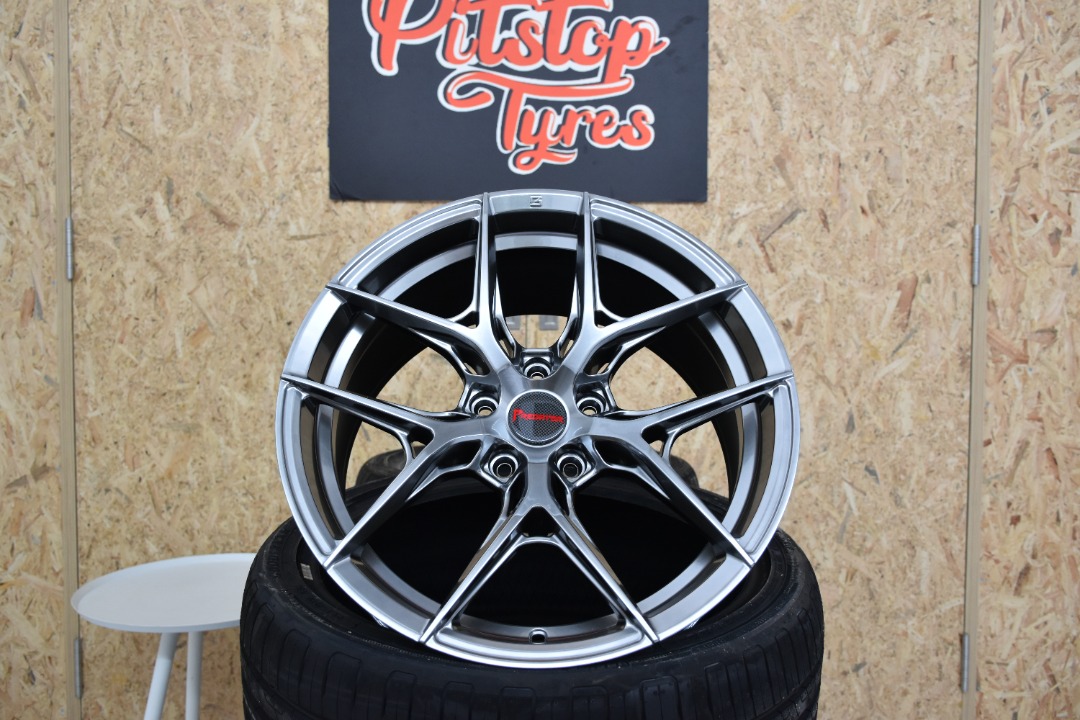 JRD 18 Inch Predator Rims Flow Form Rims in Hyper Chrome Black, Car ...