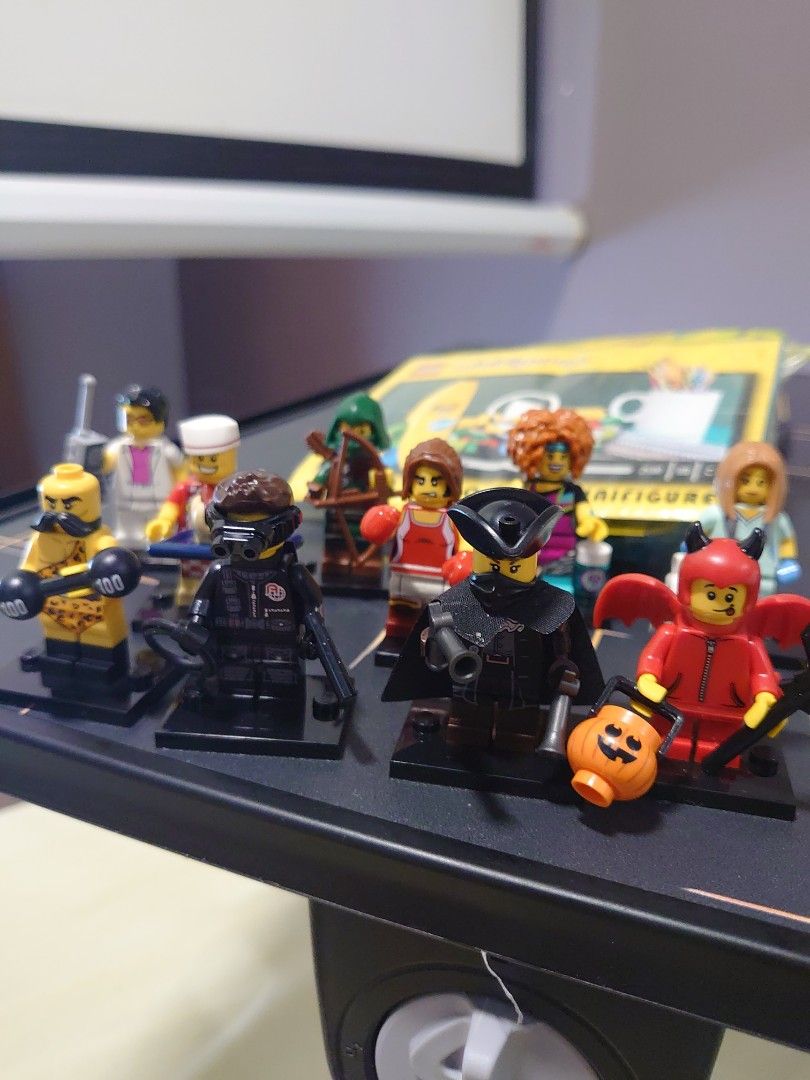 Lego Minifigures Series 16 17 Bundle Highway Man Spy Cute Devil Strongman Kickboxer Hot Dog Vendor etc