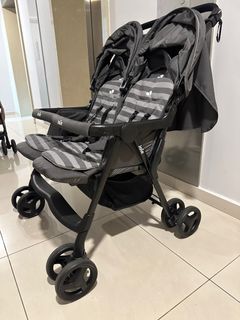 plug dealer Observeer Like New* Joie Aire Twin Stroller Double Buggy (from birth to 15kg) - Dark  Pewter 70% off, Babies & Kids, Going Out, Strollers on Carousell