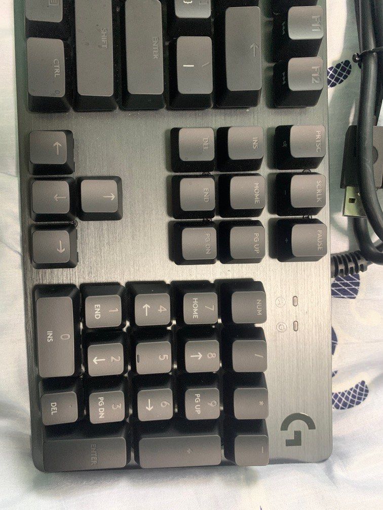 Logitech G512 Carbon (GX Red Linear switches), Computers & Tech, Parts ...