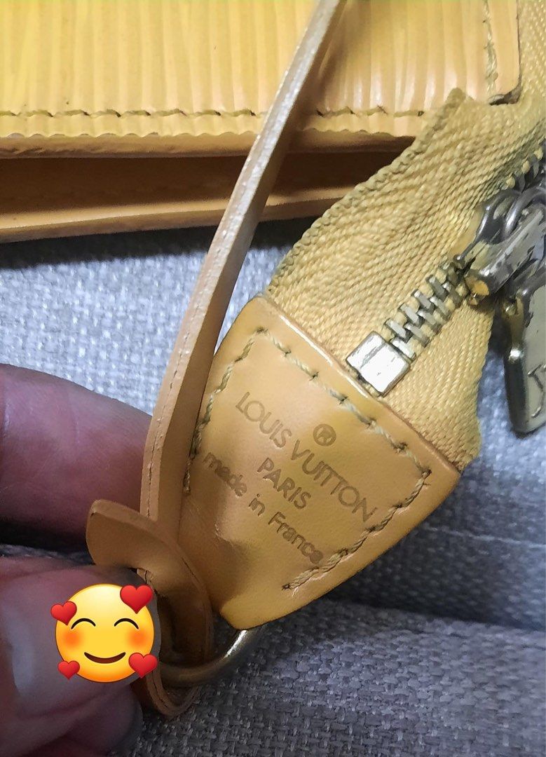 Louis Vuitton epi yellow pochette (Category: Luxury Bags & Wallets) located in Butuan. Submitted by natalday (Listing ID 1198565385, Image 2). Description: authentic .