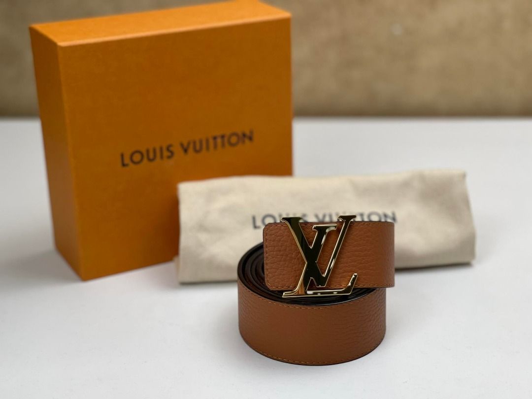 Authenticated Used Louis Vuitton M9151 Sunture LV Initial