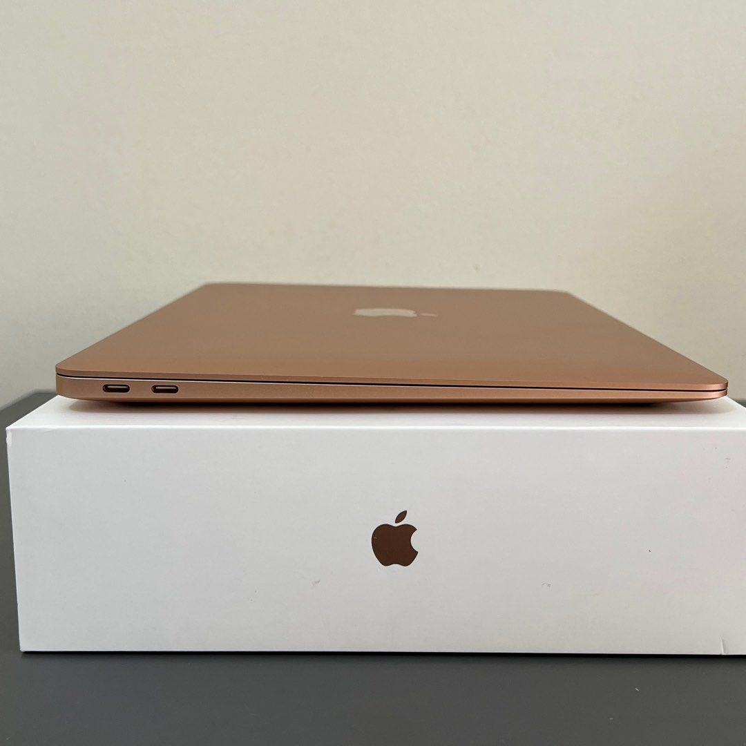 M1 Warranty May 2025, MacBook Air, 8GB Ram 256GB SSD, Likenew Condition