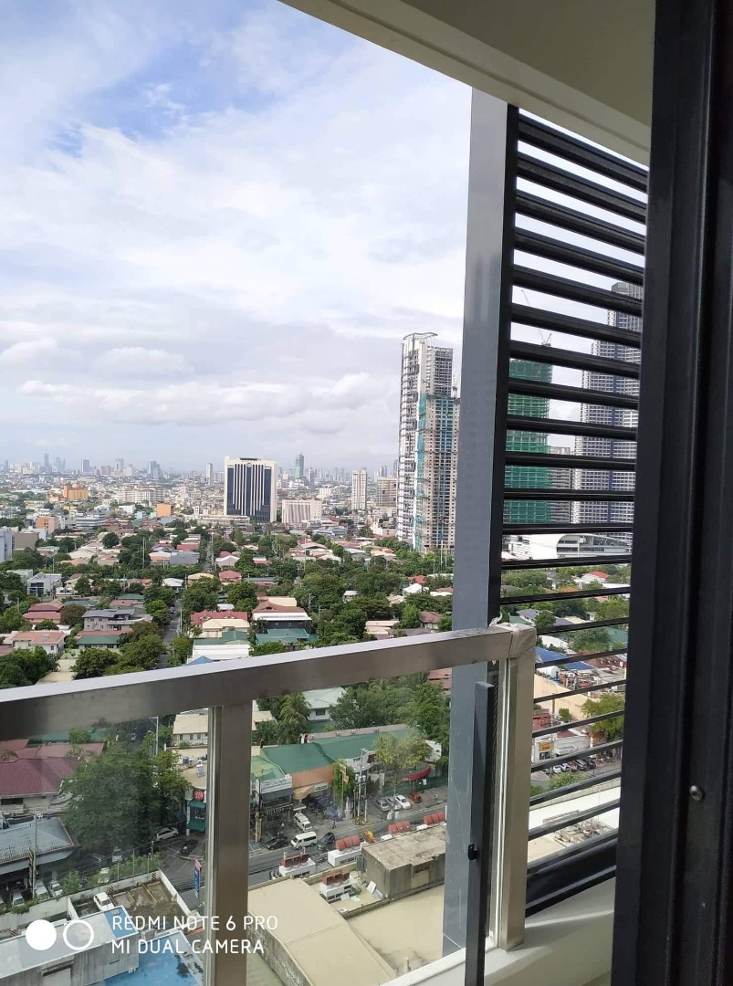 MAKATI SKYLINE VIEW Salcedo Skysuites, Salcedo Village, Makati