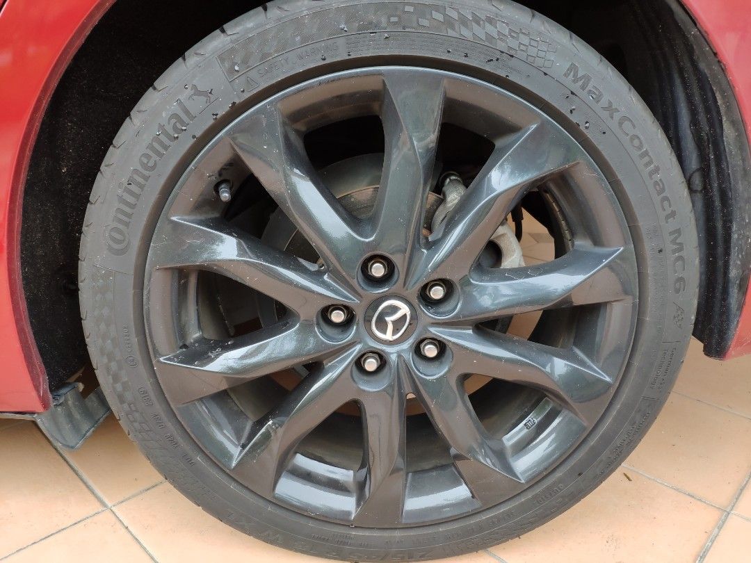 18 inch rims with tyres Mazda3 (can swap with Mazda 17"), Auto Accessories on Carousell