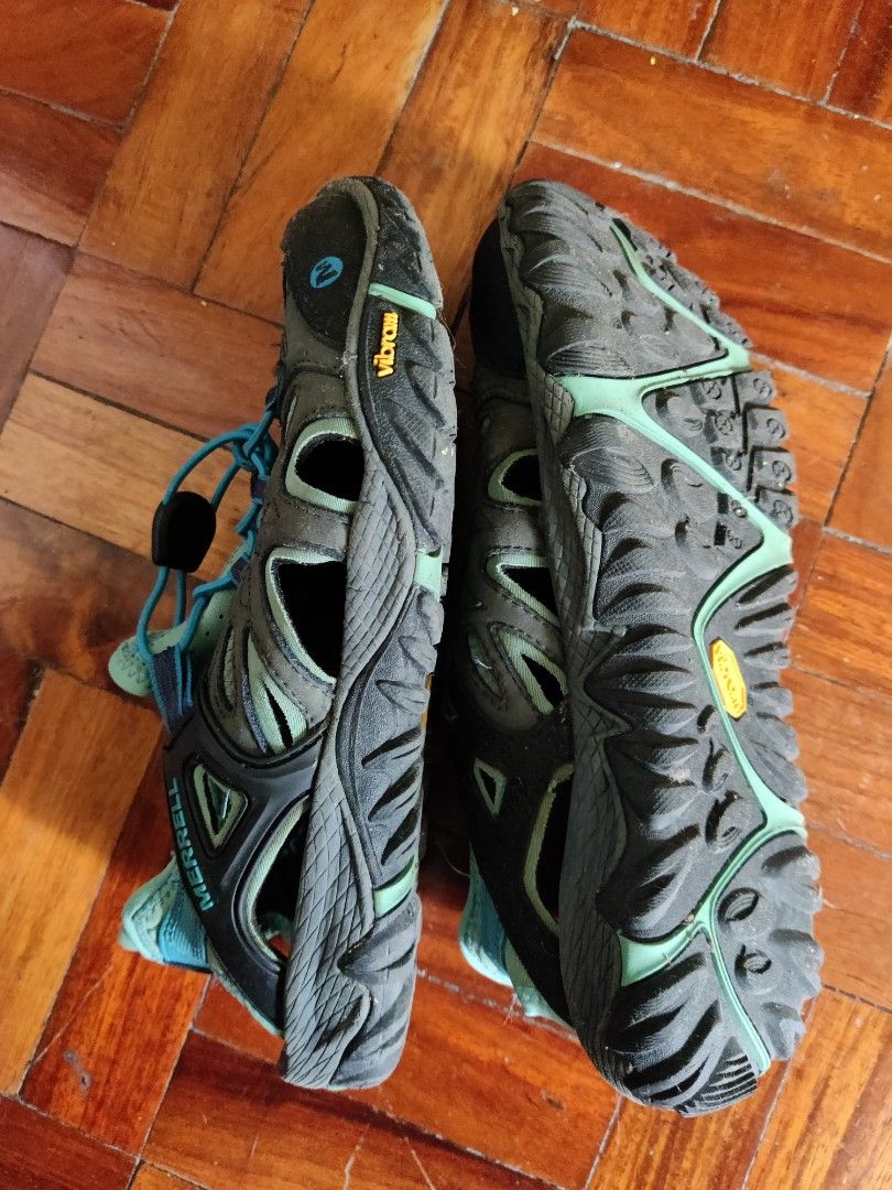 MERRELL Hydro shoes Vibram Sole, Women's Fashion, Footwear, Sneakers on