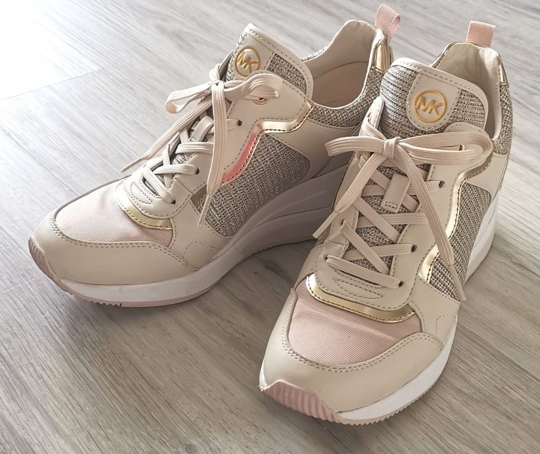 Georgie canvas discount and leather sneaker