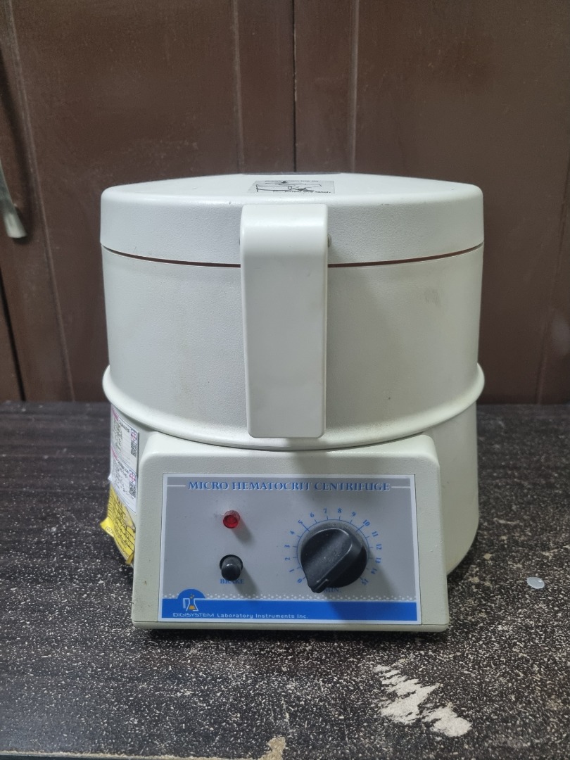 MICROHEMATOCRIT CENTRIFUGE, Health & Nutrition, Medical Supplies