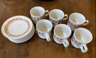 Moving out sale: 12-piece coffee/tea set
