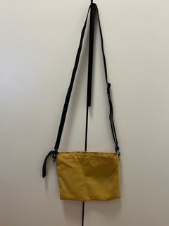 （分類：）位於 。 由 brianckl 提交（商品編號 1198629376，圖片 1）。簡介： 。