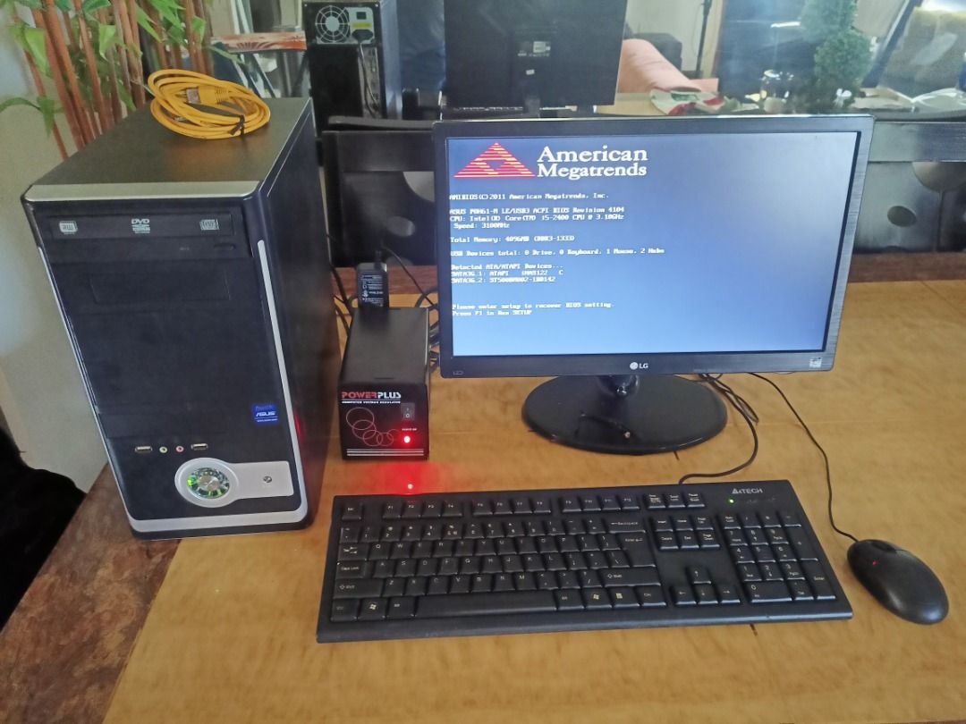 Murang hot sale computer table