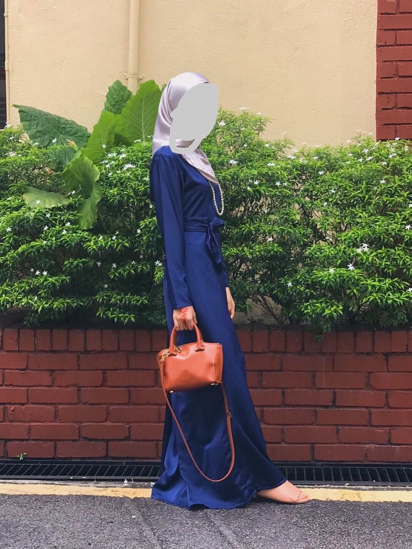 Navy blue dress matching hijab store