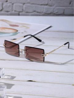 (Category: ) located in . Submitted by reborn_clothes (Listing ID 1198495975, Image 1). Description: .