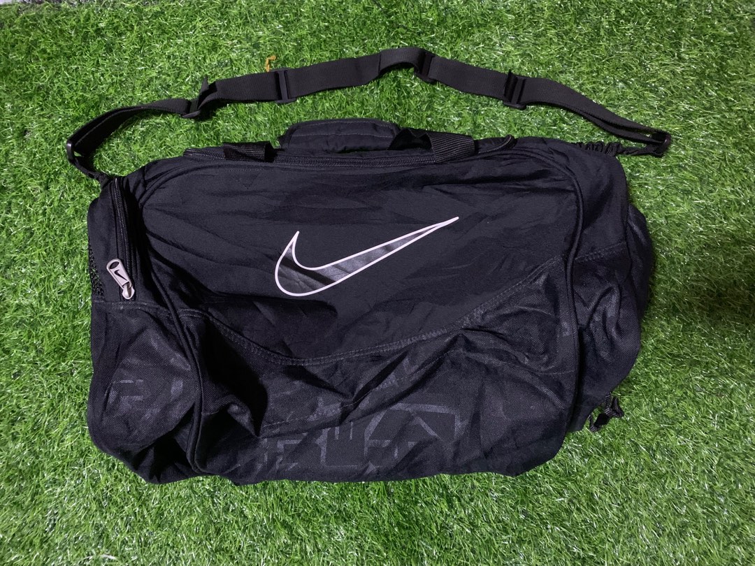 Nike bag, Men's Fashion, Bags, Sling Bags on Carousell