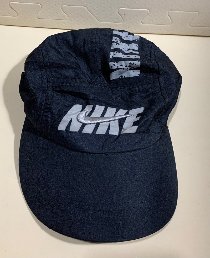 nike black and gold cap