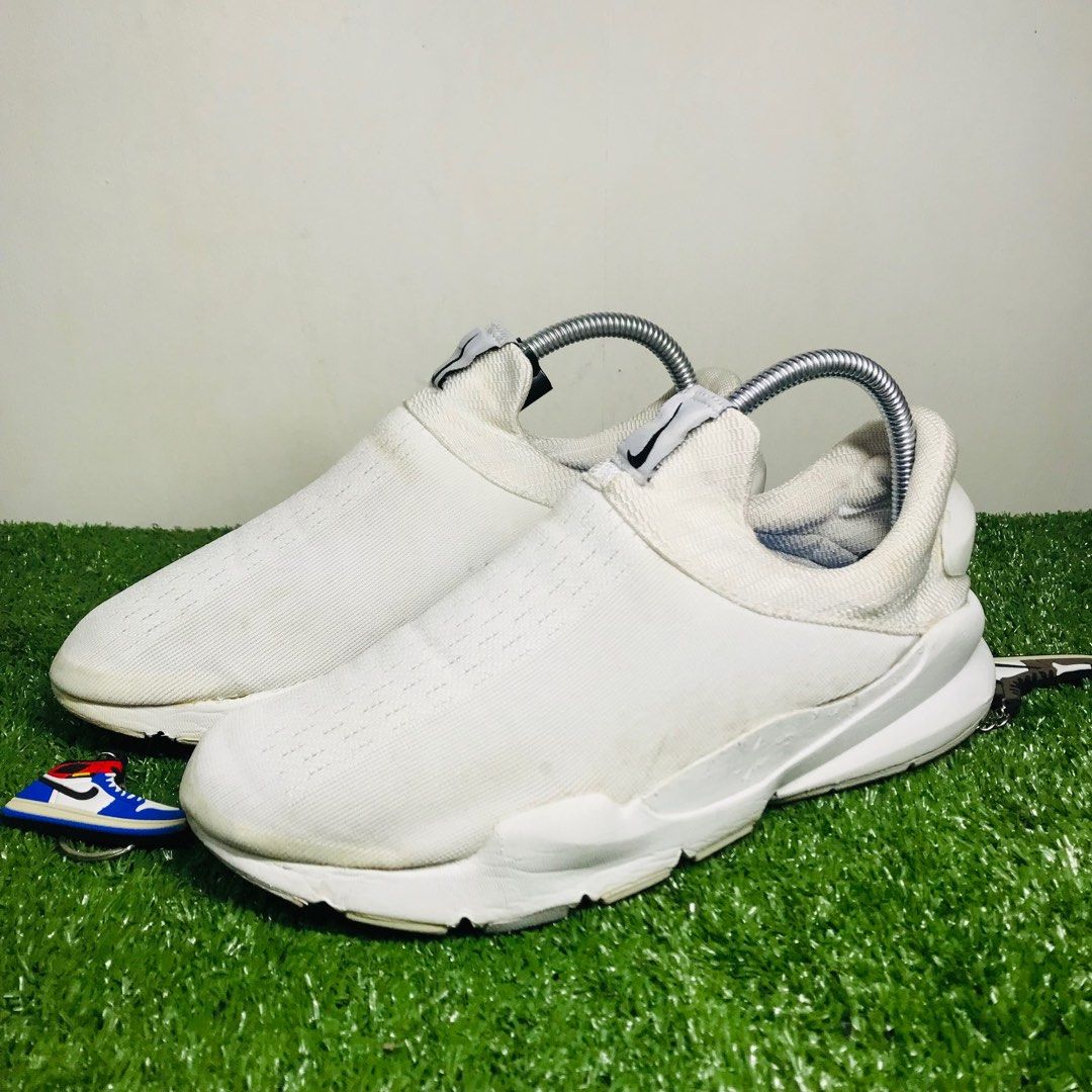 Nike sock deals dart running shoes
