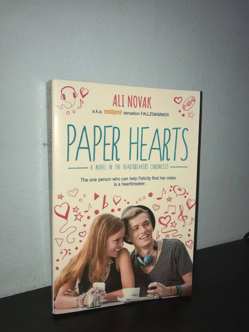PAPER HEARTS by Ali Novak (THE HEARTBREAKERS CHRONICLES 2), Hobbies