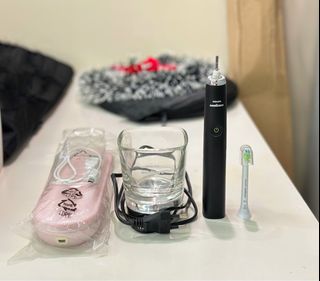 (Category: ) located in . Submitted by miumiumimo (Listing ID 1198621634, Image 1). Description: .