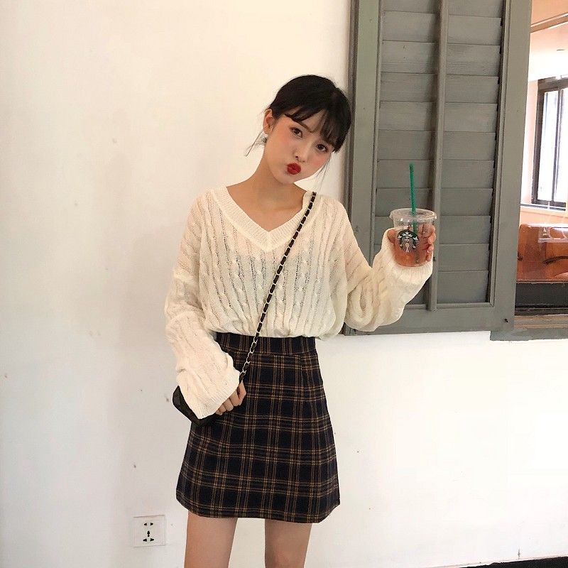 Plaid Skirt, Women's Fashion, Bottoms, Skirts on Carousell
