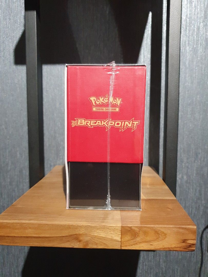 Pokemon TCG Card XY Breakpoint Elite Trainer Box (ETB) MISB, Hobbies