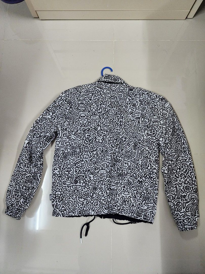 Puma x Mr Doodle Reversible Coach Jacket, Men's Fashion, Coats, Jackets