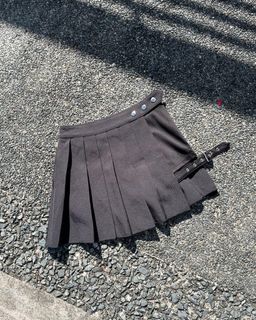(Category: ) located in . Submitted by fine_fella96 (Listing ID 1198599270, Image 1). Description: .